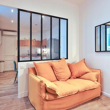 Fully Equipped, Ac & Central As Can Be Apartment Nice Luaran gambar